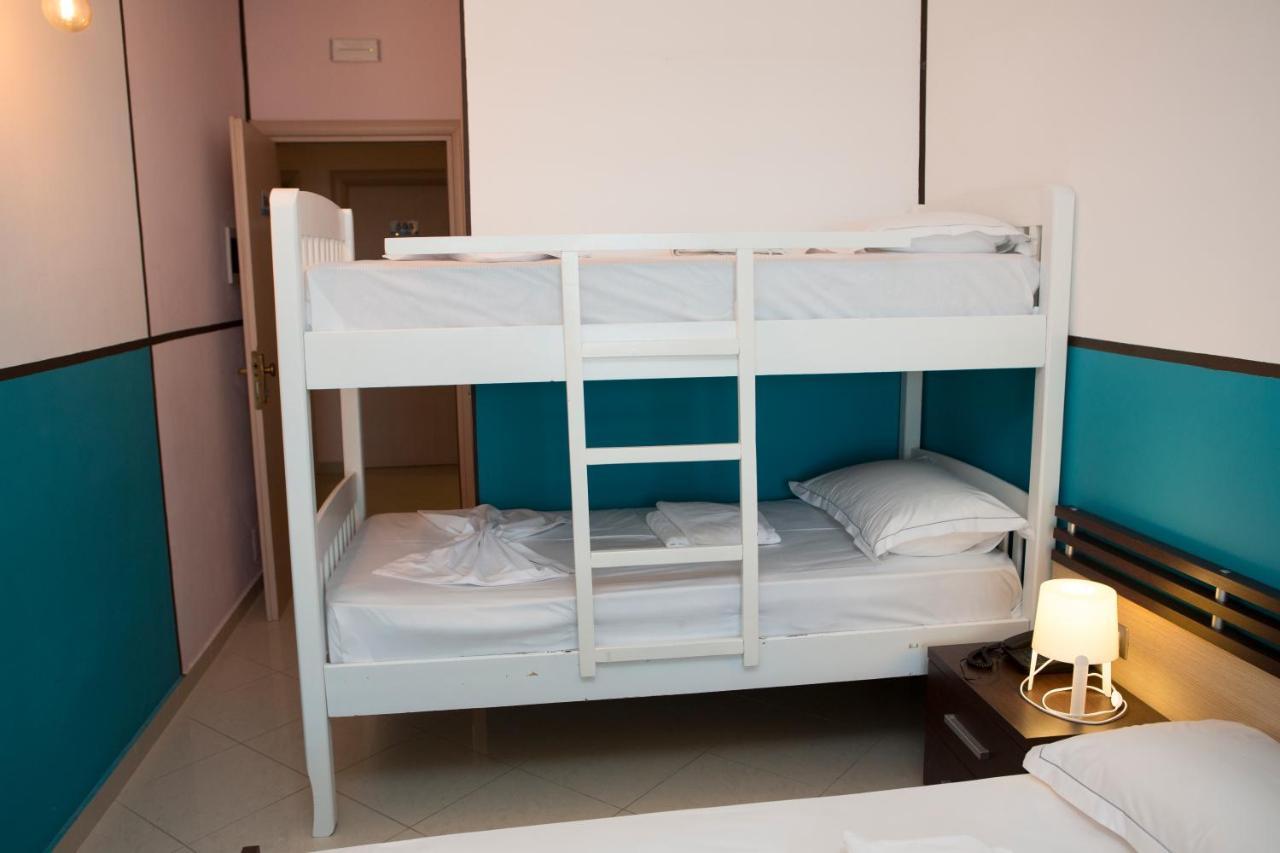 Hotel Vala Δυρράχιο Εξωτερικό φωτογραφία
