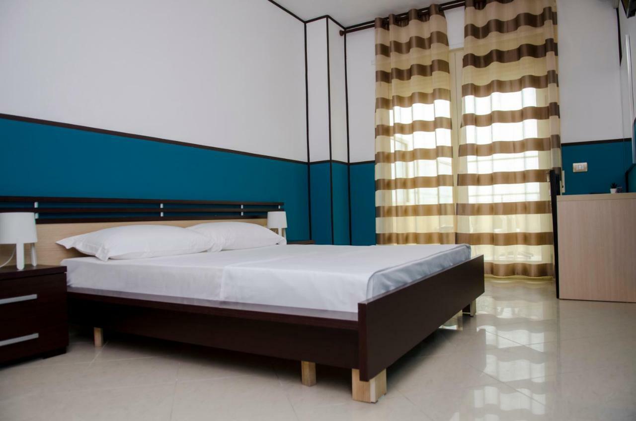 Hotel Vala Δυρράχιο Εξωτερικό φωτογραφία